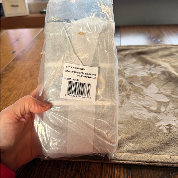 Vera New York Gray and Black Wallet Gold Accents New $39 Huge Sale Fast Ship - Picture 5 of 11